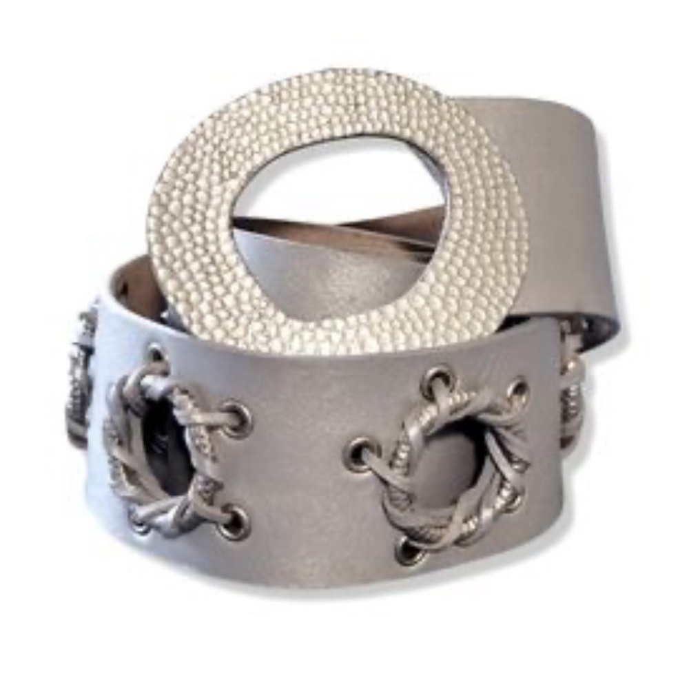 Chico’s Size small Hip Waist Belt Silver O Rings Oval Buckle Leather 2” width